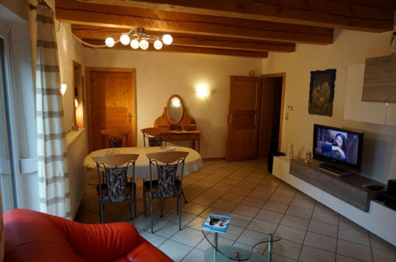 Ferienwohnung Naefelt 군젠하우젠 외부 사진